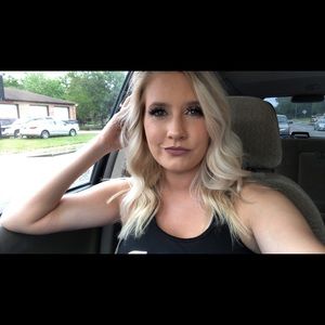 Meet your Posher, Amber